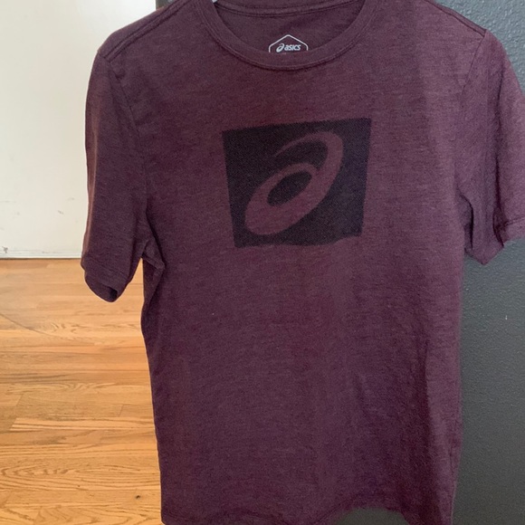 ASICS Short sleeve T-shirt - Picture 1 of 1